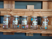 Cargar imagen en el visor de la galería, Nombre en Vinyl Permanente