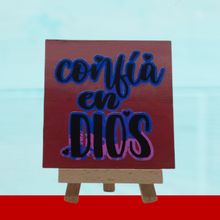 Cargar imagen en el visor de la galería, Cuadros en Madera con Mensaje Religioso